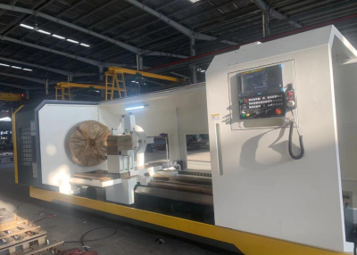 مخرطة CNC